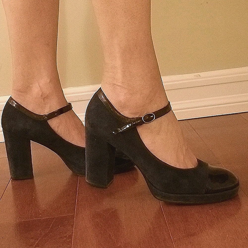 Marc by Marc Jacobs Black Mary Jane Block Heel Pumps